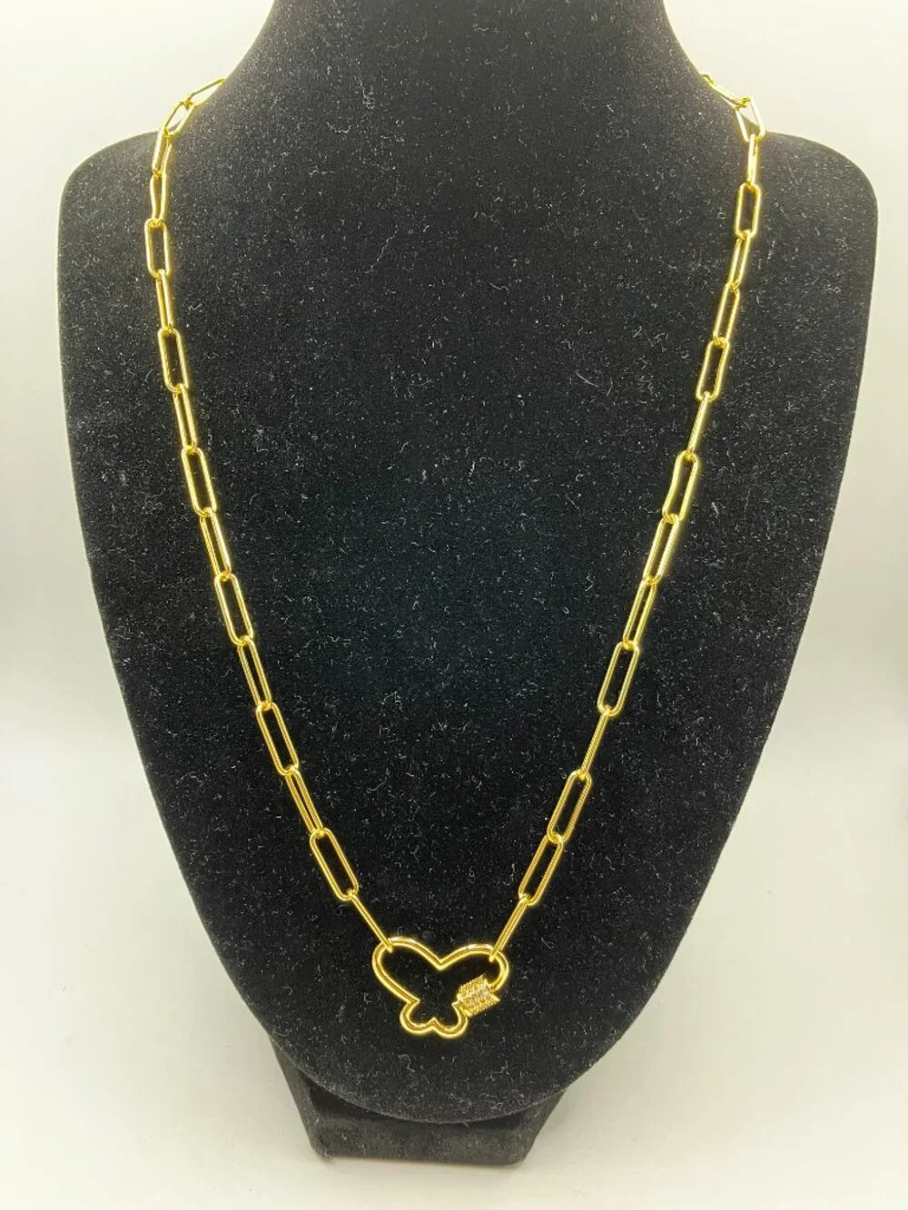 Butterfly Cubic Zirconia Pendant on 18 inch Brass Paper Clip chain Brand New